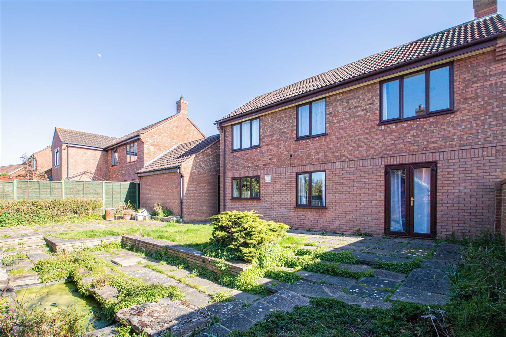 4 bed property in Blackmoor Gate, Milton Keynes